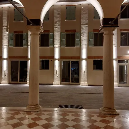 Cà Uberti Palace Hotel-2